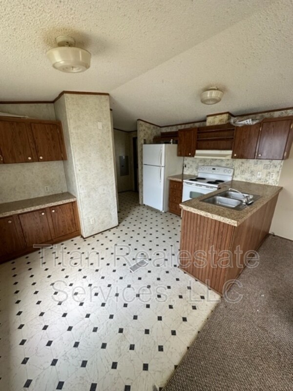 Foto del edificio - 1835 S Lake Arthur Ave