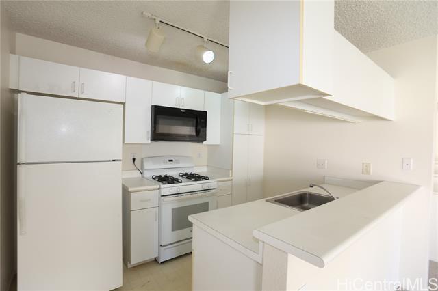 Building Photo - 91-203-203 Hanapouli Cir