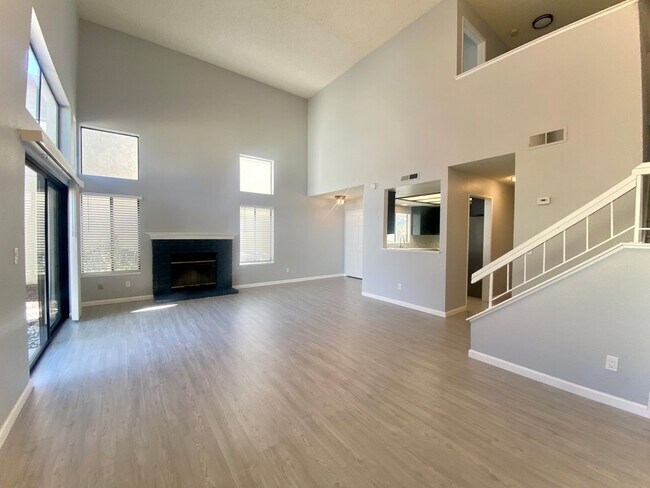 Foto del edificio - Spacious 2-Bedroom Home in Fremont – Beaut...