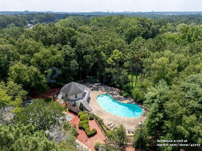 Building Photo - 1504 Augusta Dr