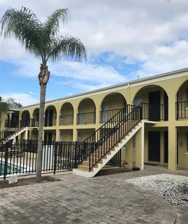 Foto del edificio - 3206 W Azeele St