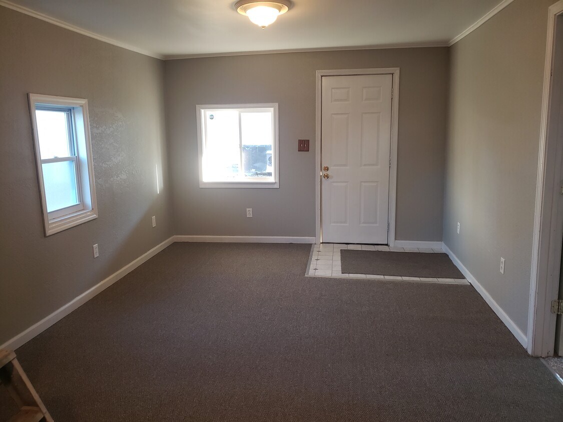 198 Conrad St, Newark, OH 43055 House Rental in Newark, OH