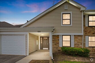 Building Photo - 104 Burr Oak Ln