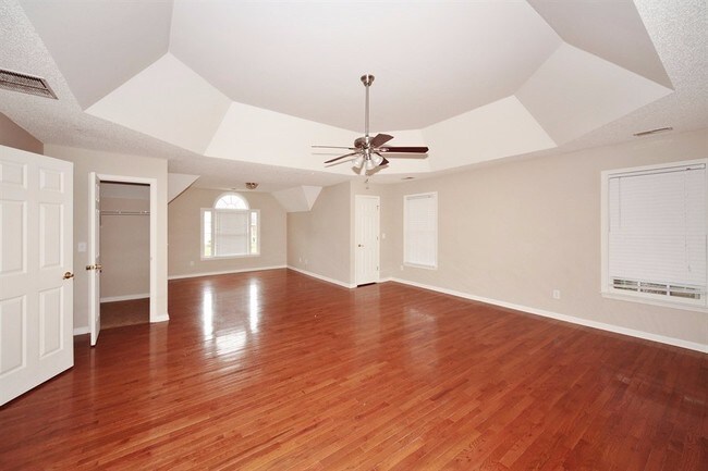 Building Photo - 1109 Lauren Way NW