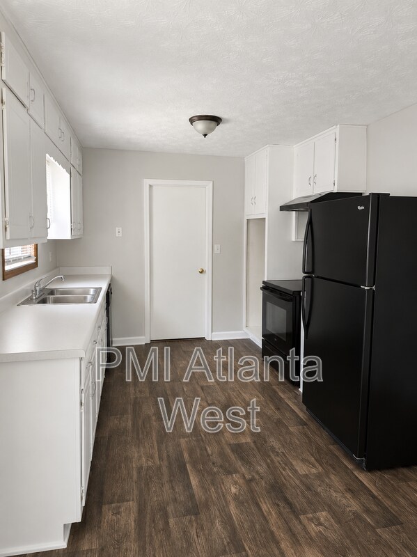 Foto del edificio - 2250 Sandgate Cir SW