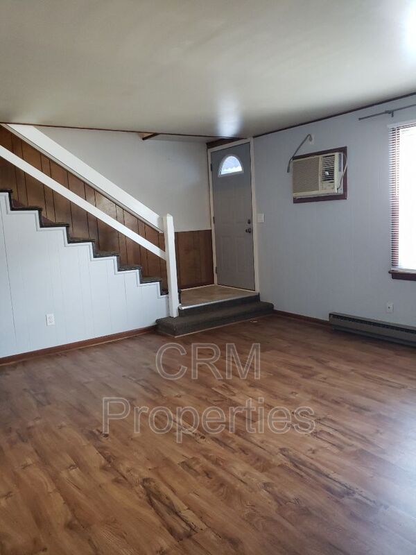 Building Photo - 127 W Jackson St