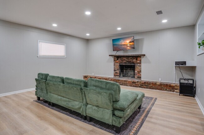 Foto del edificio - 214 Cactus St