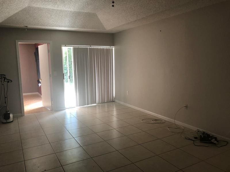 Foto del edificio - 4086 Eastridge Dr