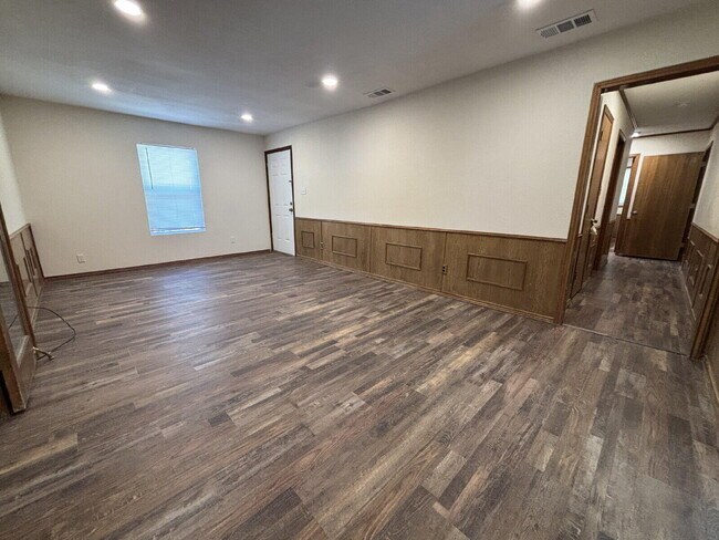 Foto del edificio - 1848 Houston St