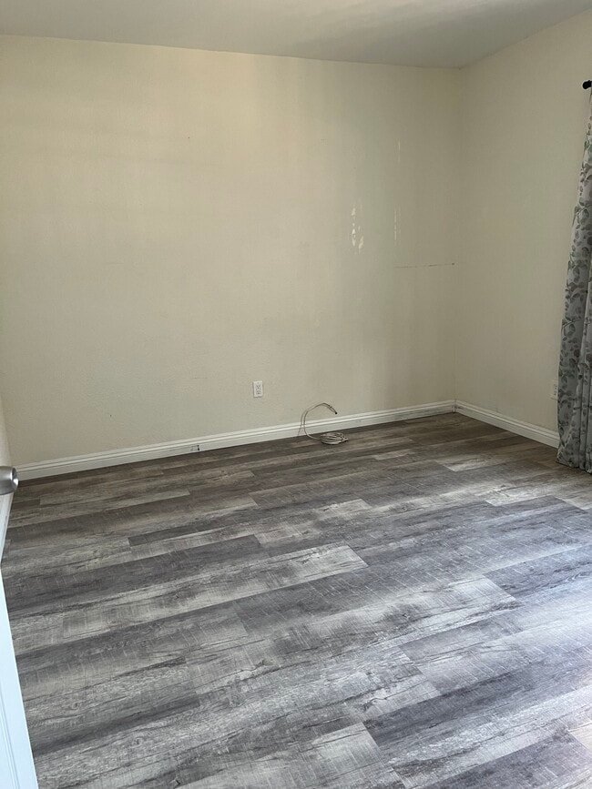 Building Photo - 4417 Avalon Blvd