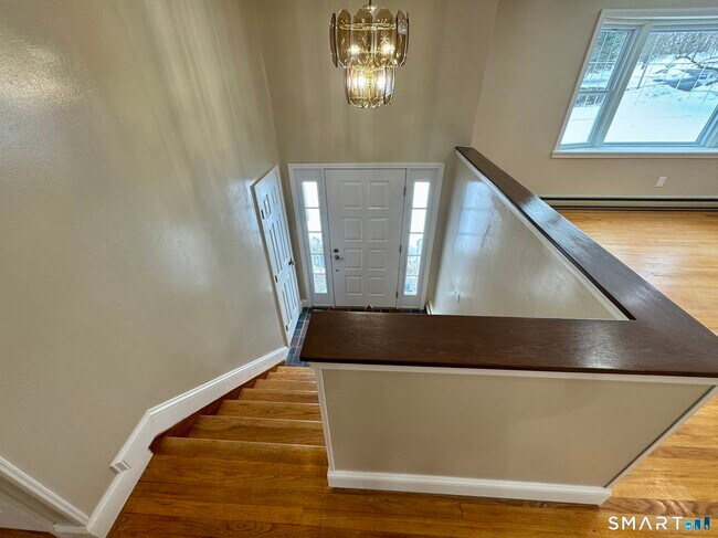 Foto del edificio - 10 Longview Ln