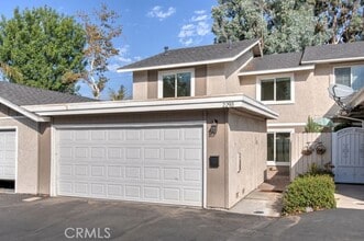 Building Photo - 22901 Leo Ln