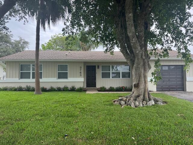Foto principal - 9743 Saddlebrook Dr