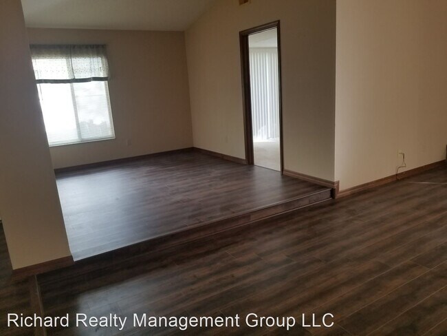 Building Photo - 3 br, 2 bath House - 105 Todd Drive