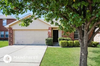 Building Photo - 1111 Antoinette Dr