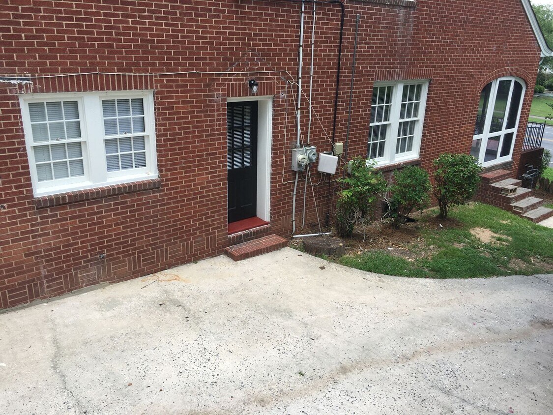 Foto principal - 1143 N Broad St