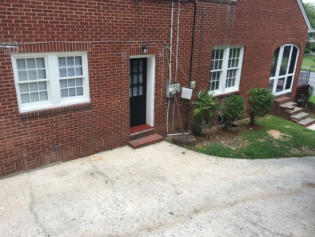 Foto del edificio - 1143 A&amp;B N Broad St.