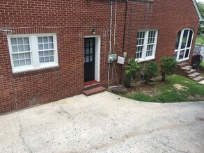 Building Photo - 1143 N Broad St