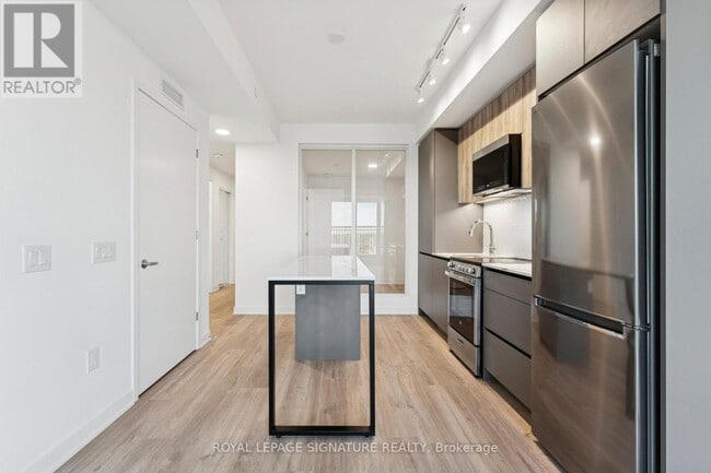 Building Photo - 20 All Nations Dr