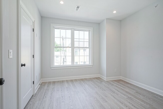 Foto del edificio - 1127 S 20th St