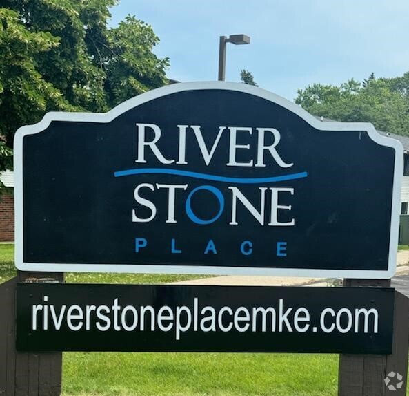 Site Sign - River Stone Place