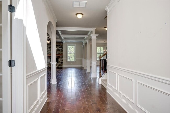 Foto del edificio - 542 Oconee Cir