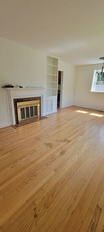 Foto del edificio - 8608 Weldon Dr