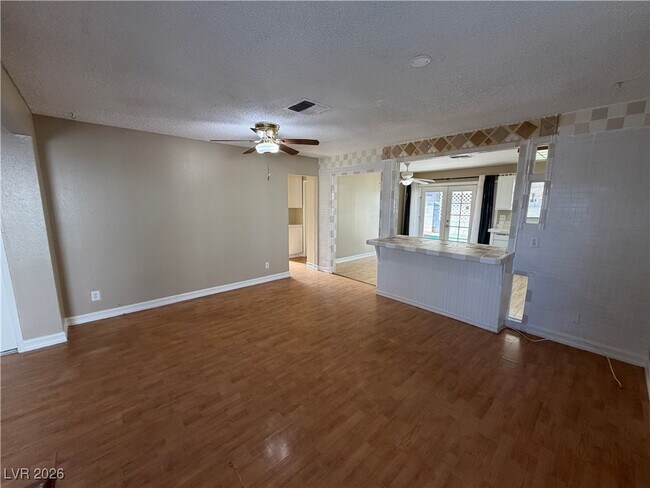 Foto del edificio - 1912 Harvest Dr