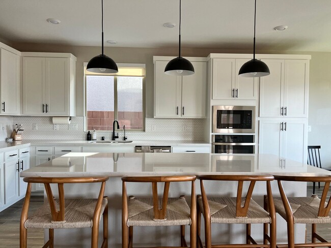Building Photo - Welcome to a stunning residence nestled in...