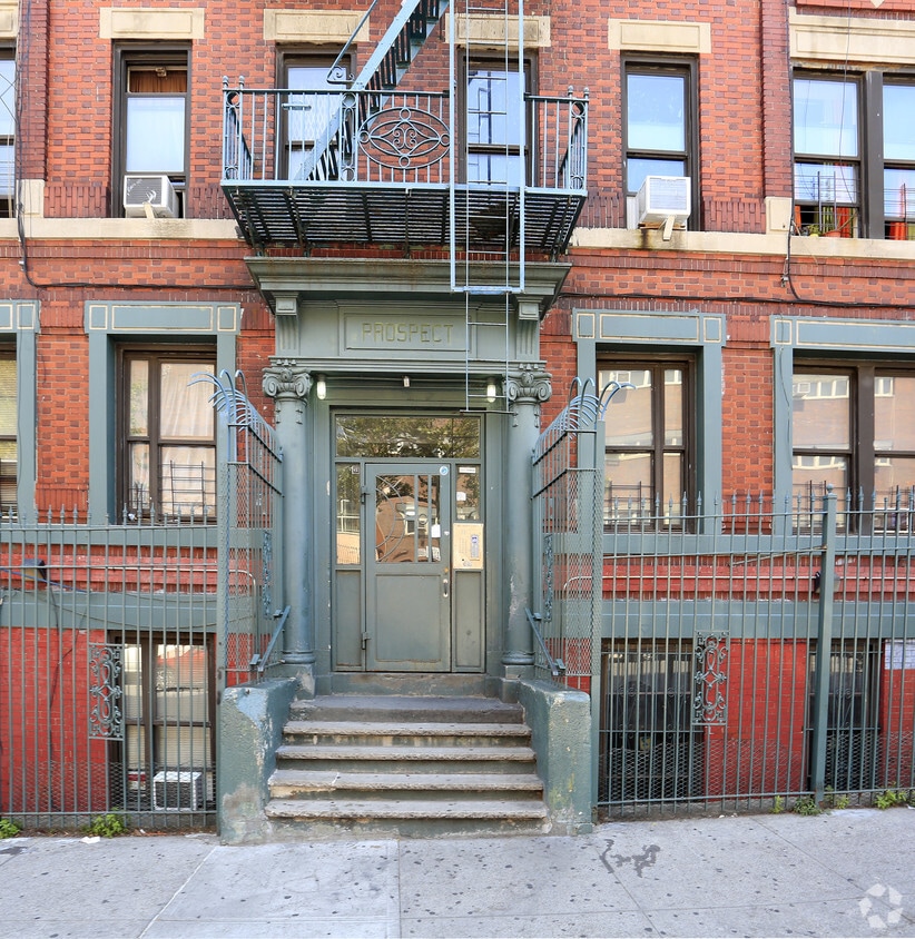 Fotografía del edificio - 1912 Prospect Ave