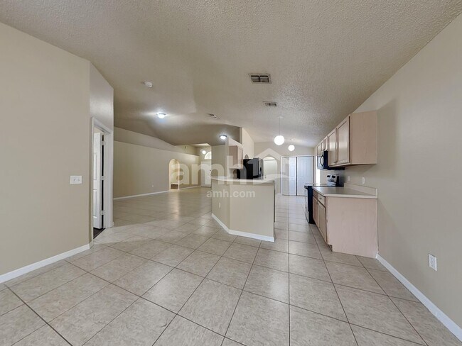 Building Photo - 806 Rocky Mountain Ct