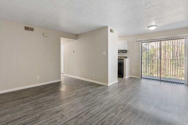 Foto del edificio - 4228 United St