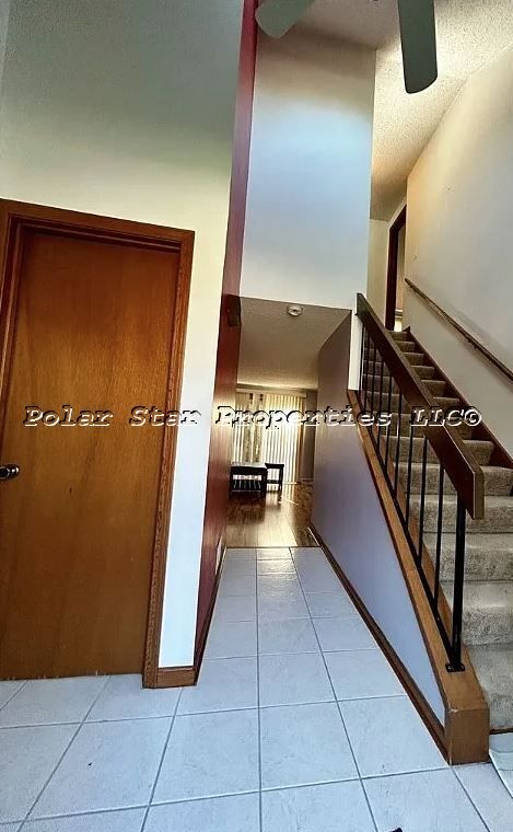 Foto del edificio - 767 Robin Rd