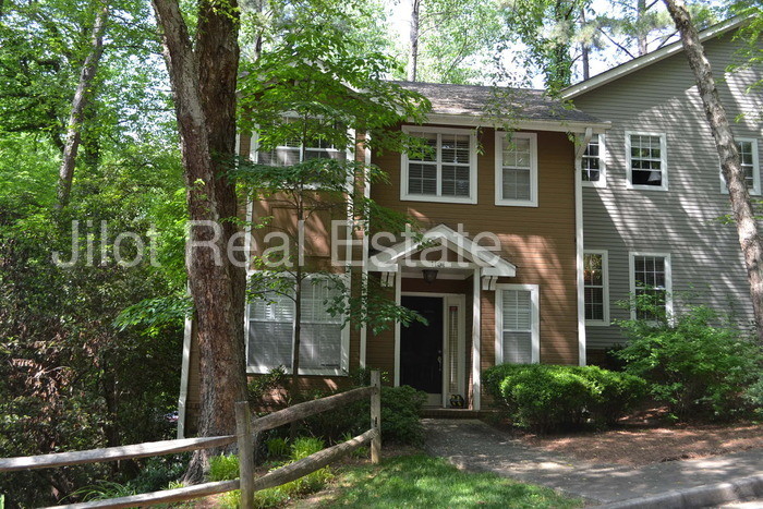 Primary Photo - 1104 Woodbridge Hollow NE