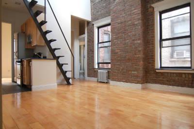 Primary Photo - 336 E 18th St