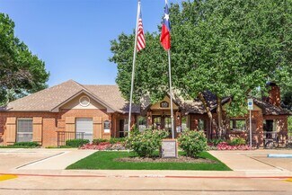 Building Photo - 8301 Boat Club Rd