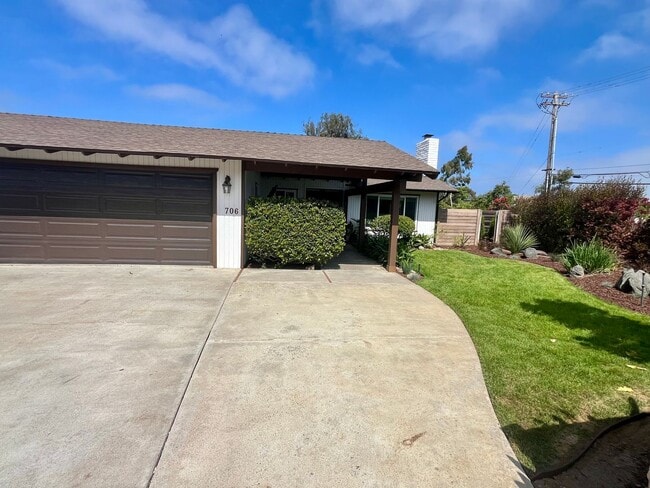 Building Photo - Encinitas Home on Cul-de-Sac