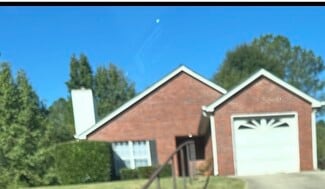 Building Photo - 1701 Riverchase Cir NE