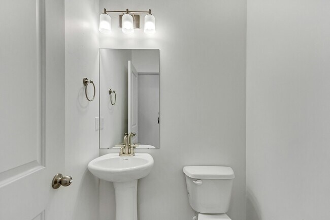 Foto del edificio - 825 W 700 S