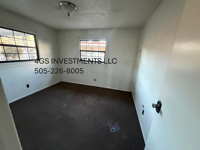 Foto del edificio - 1700 E 15th St