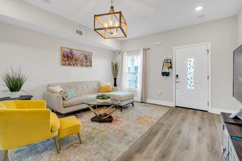 Foto principal - 9311 Belfast St