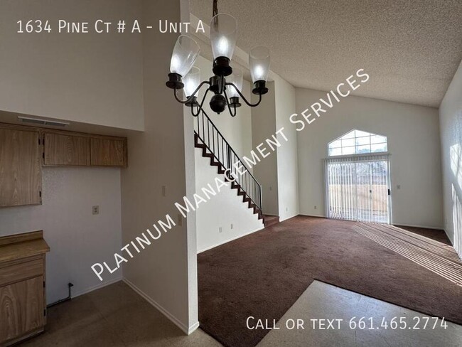 Foto del edificio - 1634 Pine Ct