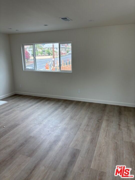 Foto del edificio - 7072 Summitrose St