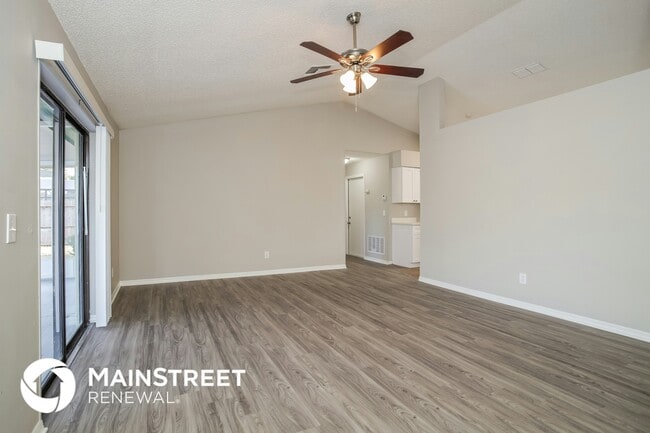 Foto del edificio - 140 Loma Bonita Dr