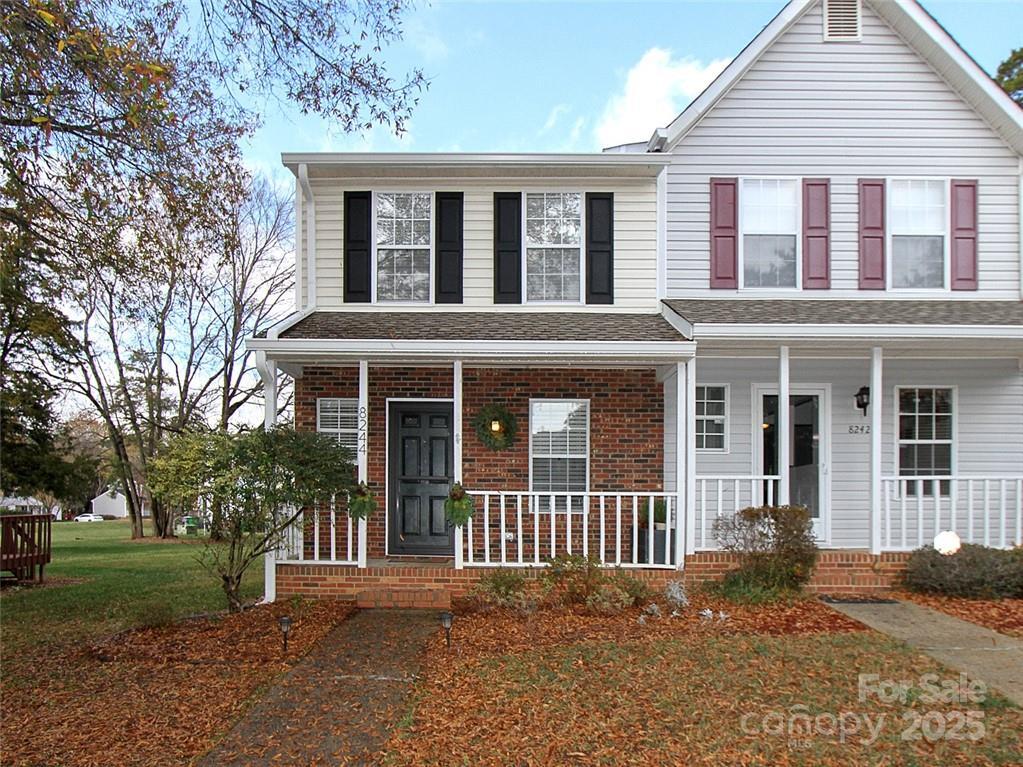 Foto principal - 8244 Circle Tree Ln