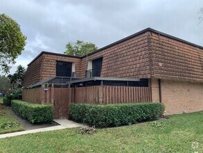 Building Photo - 3026 30th Ln