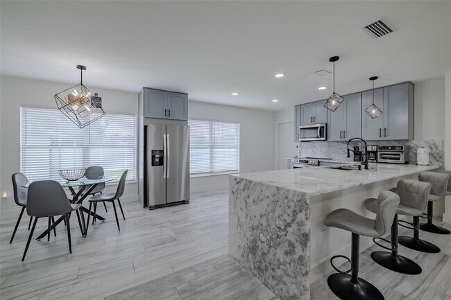 Building Photo - 23700 Lake Hills Dr