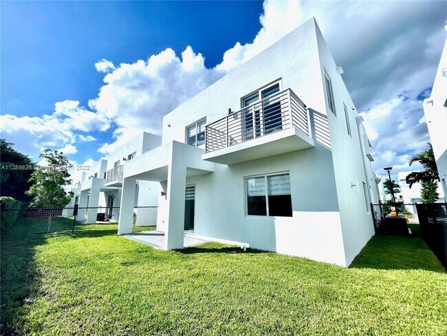 Building Photo - 10362 NW 67th Terrace