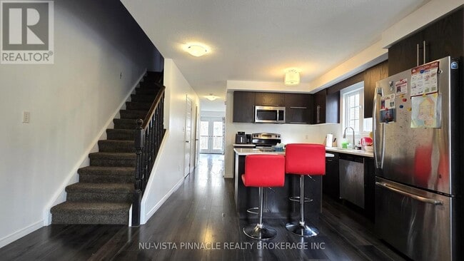 Building Photo - 3200 Singleton Ave