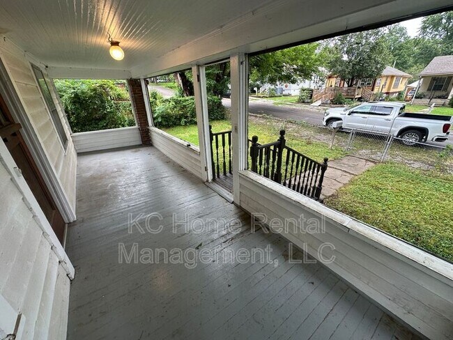 Foto del edificio - 1908 S Overton Ave